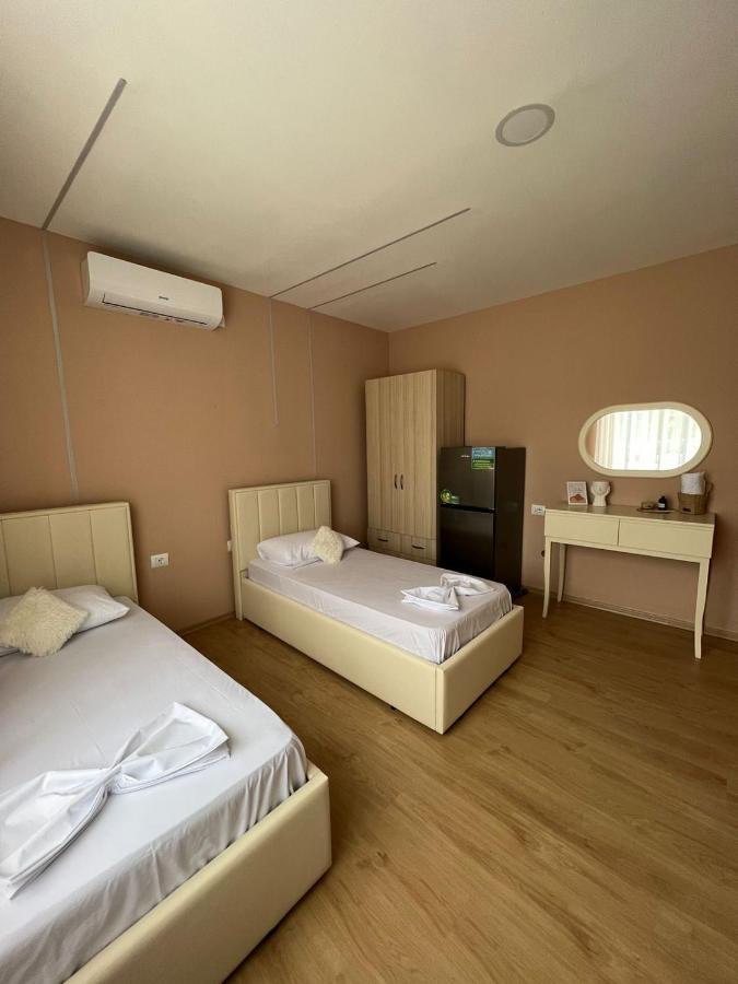 Miqt Guest House Shkoder Exterior photo