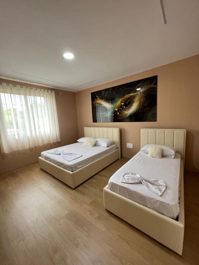 Miqt Guest House Shkoder Exterior photo